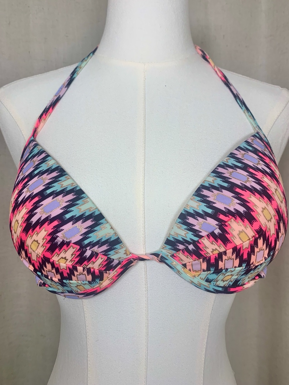 Victoria’s Secret 34C Push Up Halter Bikini Top Multicolor Aztec Print